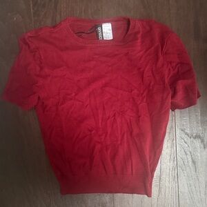 H&M Vibrant Red Short Sleeve Tee